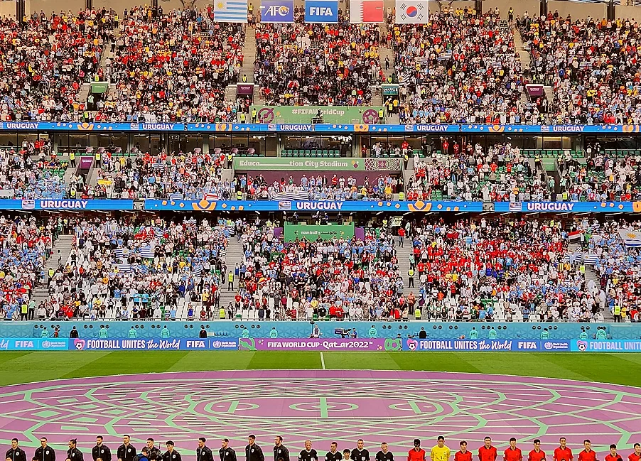五十二年过去，为什么那场球还在被引用·长文观察·国际比赛日